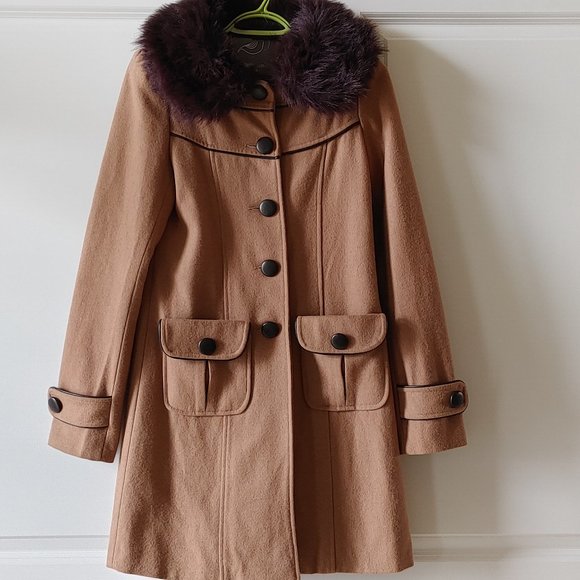Knitted Dove Wool Blend Winter/Fall Coat Women's Sz Small Tan w Faux Fur Collar - Picture 1 of 11